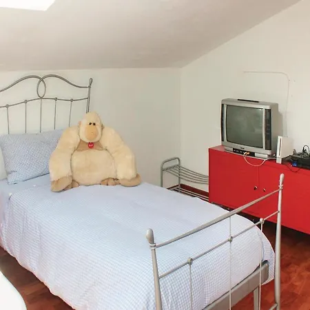 Appartamento Three-bedroom In Monterciano -an- *