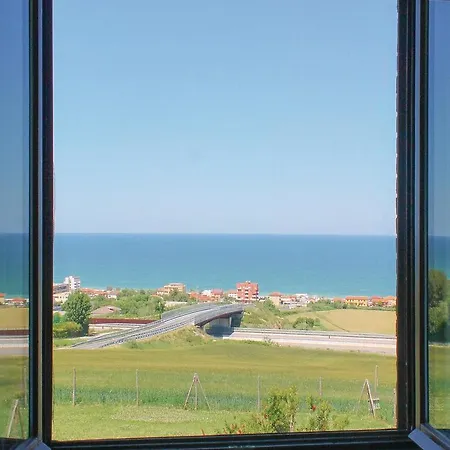 Three-bedroom In Monterciano -an- Montignano