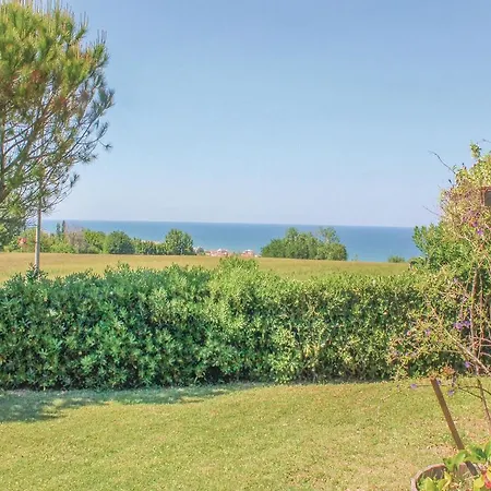 Three-bedroom In Monterciano -an- Appartamento Montignano